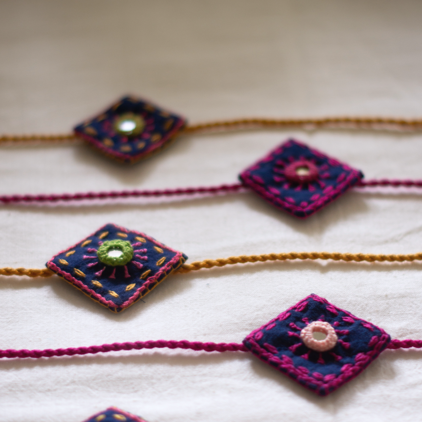 Gulabi Patang Rakhi